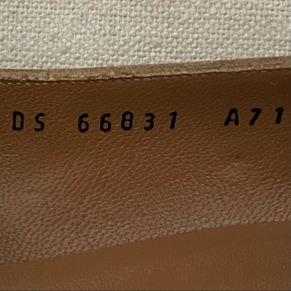 Salvatore Ferragamo Suede/Snake Embossed Leathr Pointed Cap Toe Heels/Shoes 9.5B - Picture 16 of 16